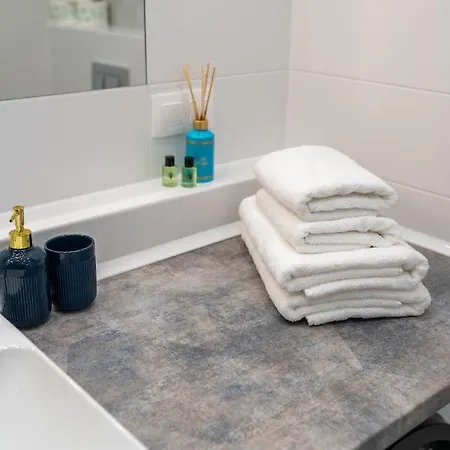 Lotte Apartment - Parking Podziemny, Osiedle Strzezone Gliwice Zewnętrze zdjęcie