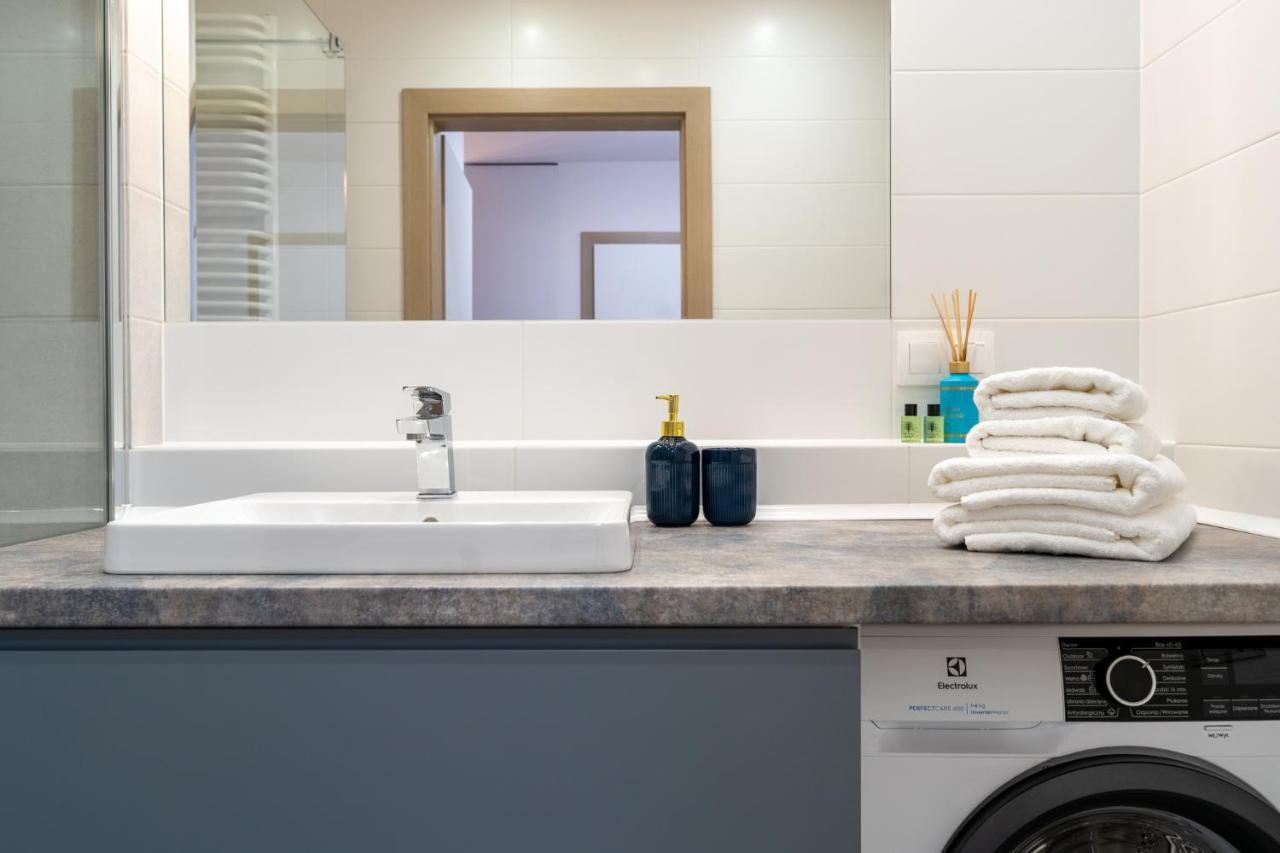 Apartment Lotte - Parking Podziemny, Osiedle Strzezone *