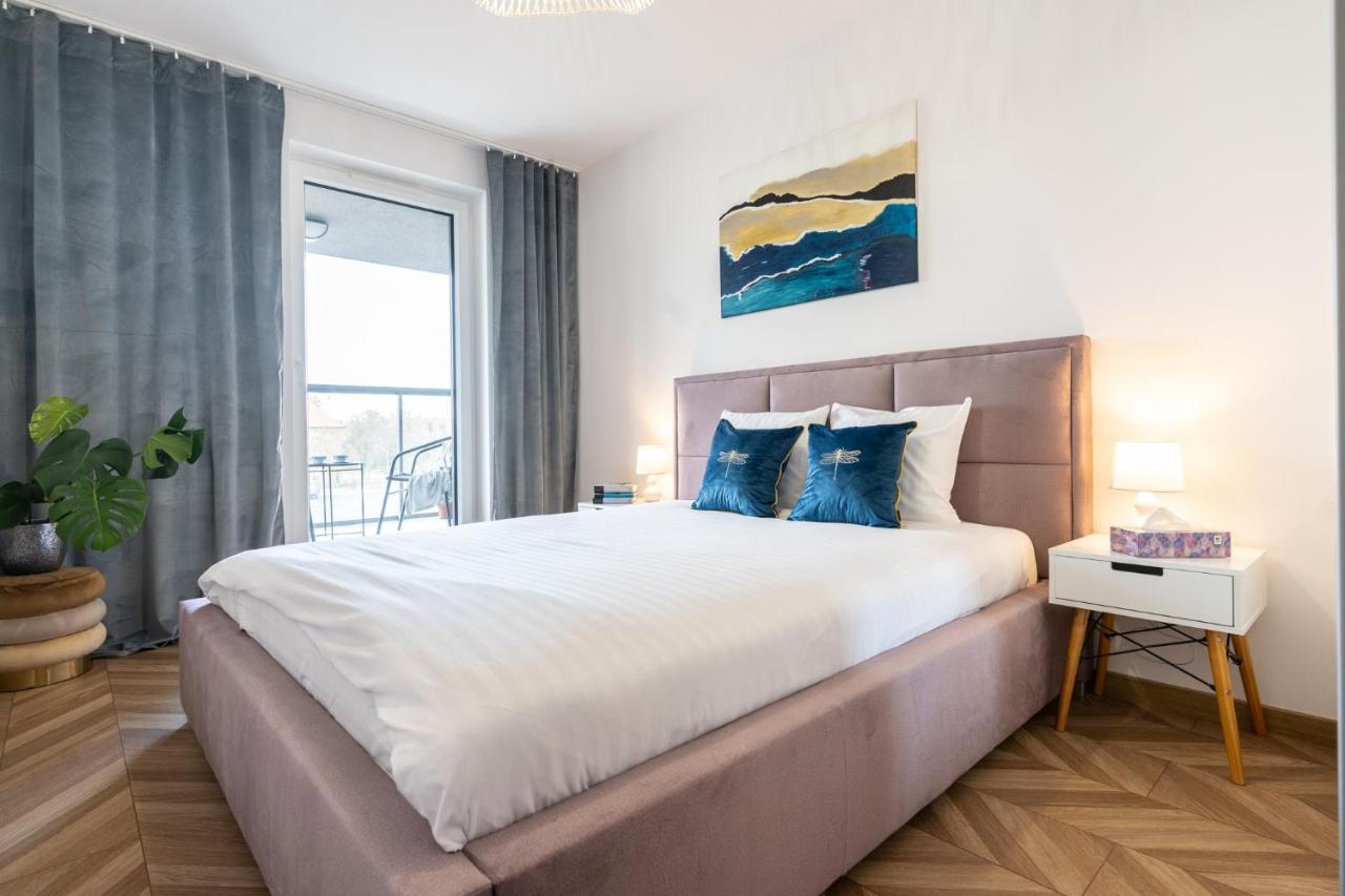 Lotte - Parking Podziemny, Osiedle Strzezone Apartment