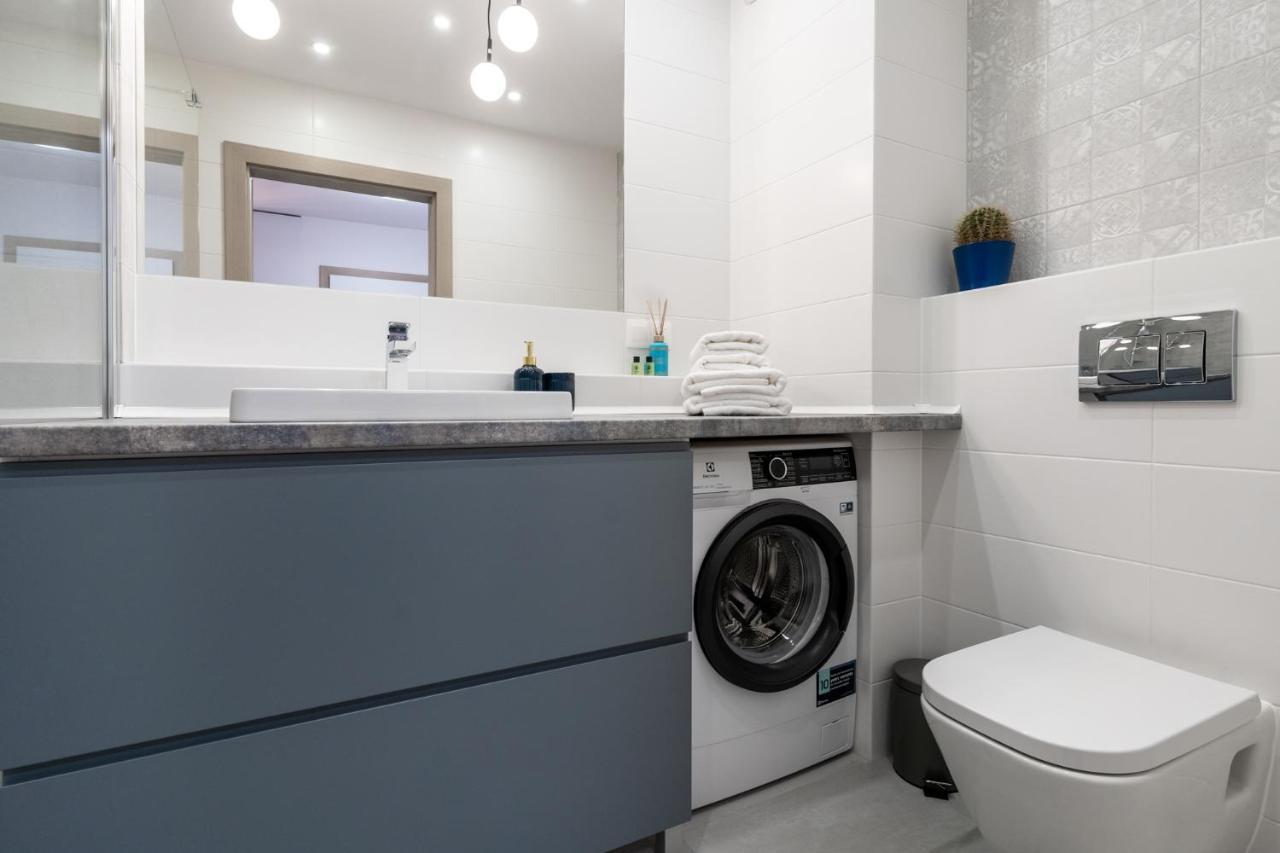 Apartment Lotte - Parking Podziemny, Osiedle Strzezone *